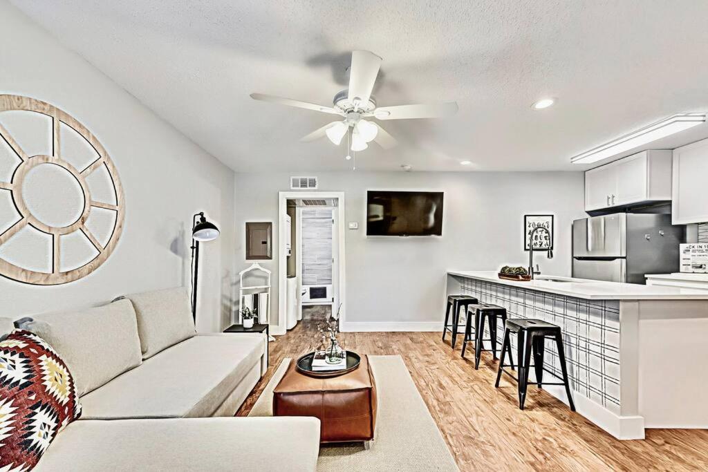 New - Near Deep Ellum + Downtown Dallas Flat Esterno foto